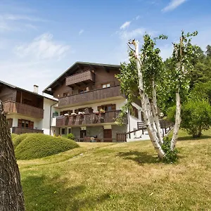 Holly , Bormio Italia